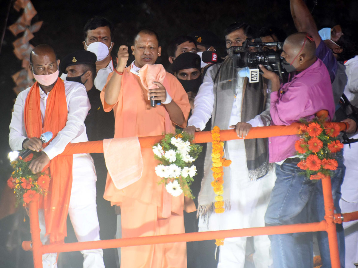 GHMC Elections 2020 UP Cm Yogi Adiyanath Road Show In Hyderabad - Sakshi33