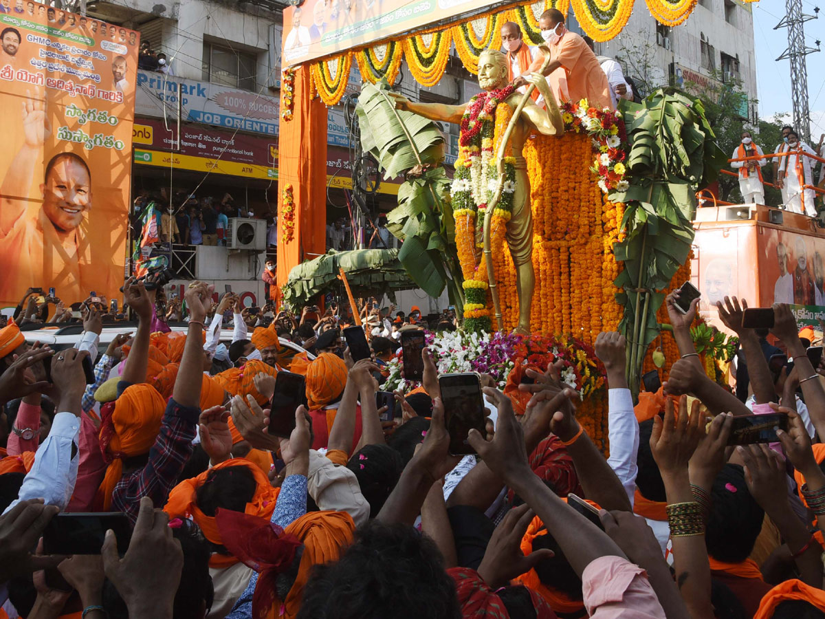 GHMC Elections 2020 UP Cm Yogi Adiyanath Road Show In Hyderabad - Sakshi38