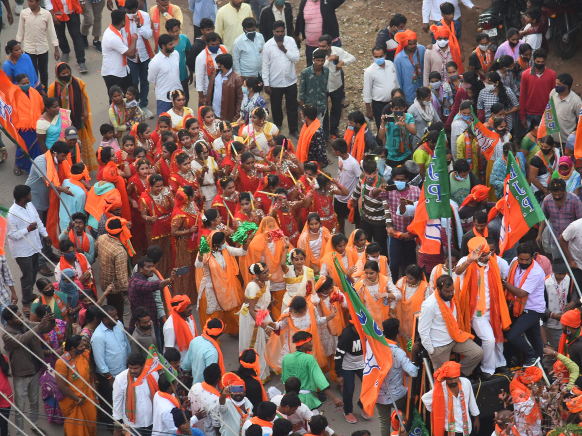 GHMC Elections 2020 UP Cm Yogi Adiyanath Road Show In Hyderabad - Sakshi41