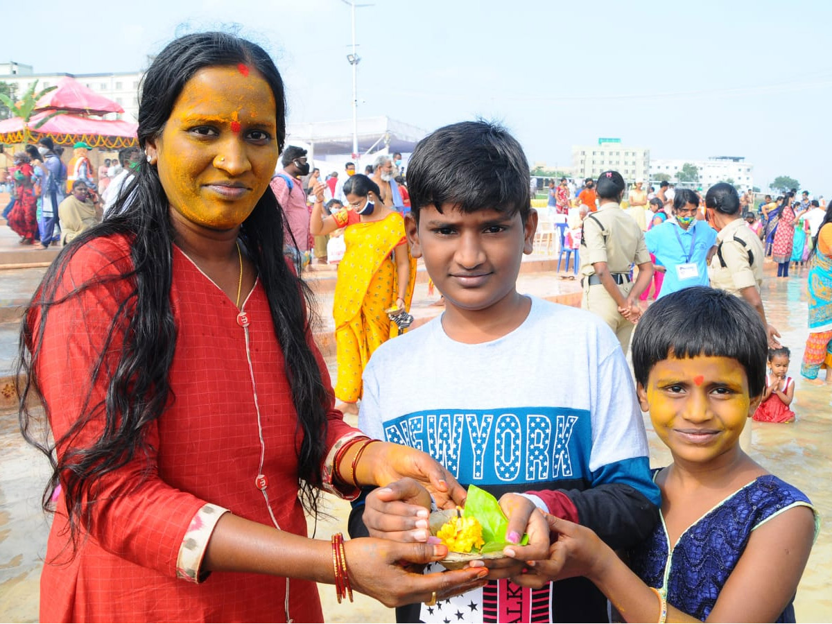 Tungabhadra Pushkaralu 2020 Photo Gallery - Sakshi60