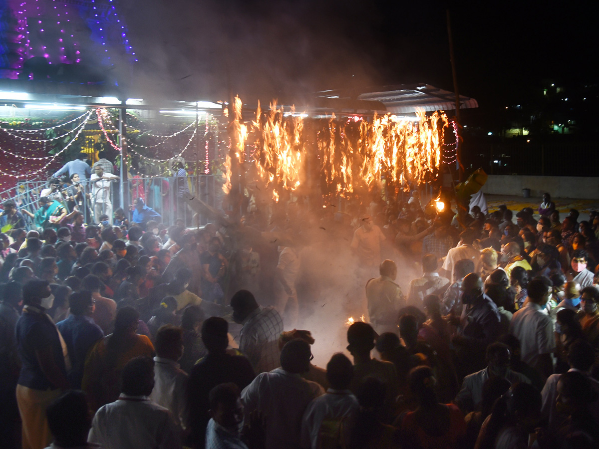 Koti Deepotsavam in Kanakadurga Indrakeeladri Temple - Sakshi13