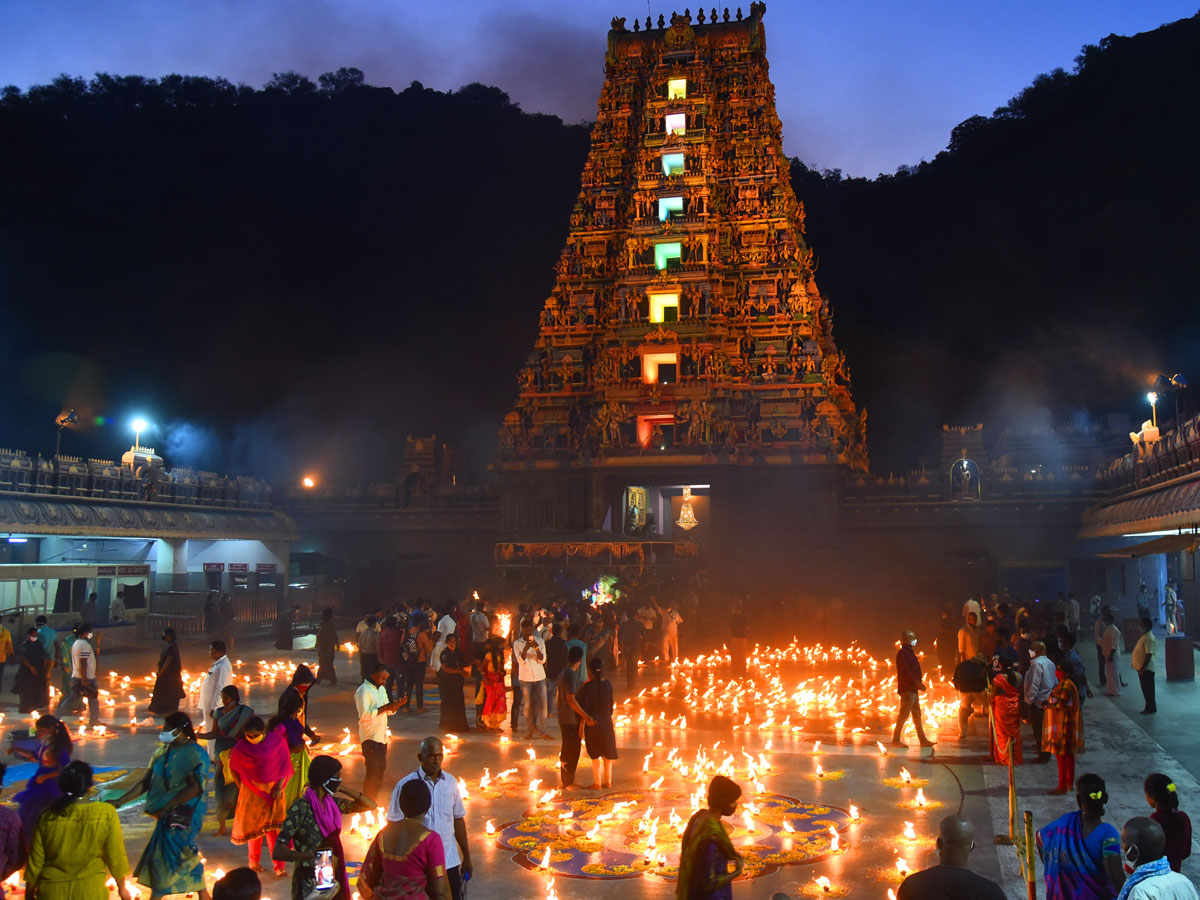 Koti Deepotsavam in Kanakadurga Indrakeeladri Temple - Sakshi4