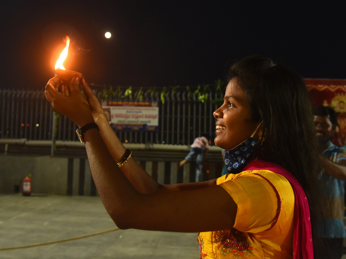 Koti Deepotsavam in Kanakadurga Indrakeeladri Temple - Sakshi8