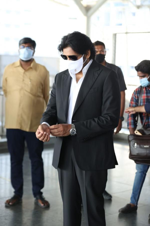 Vakeel Saab Movie Shooting In Hyderabad - Sakshi15