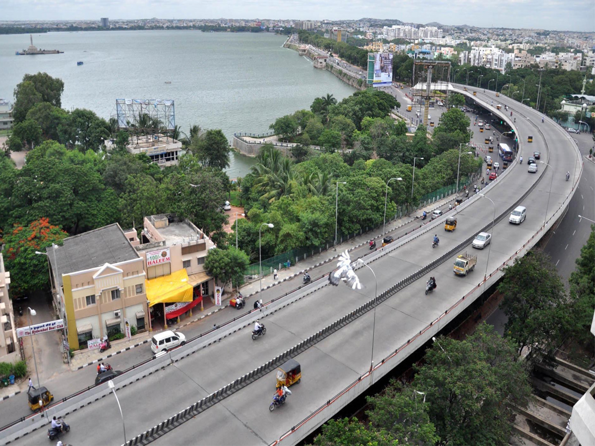 Hyderabad Hussain Sagar Photo Gallery - Sakshi1