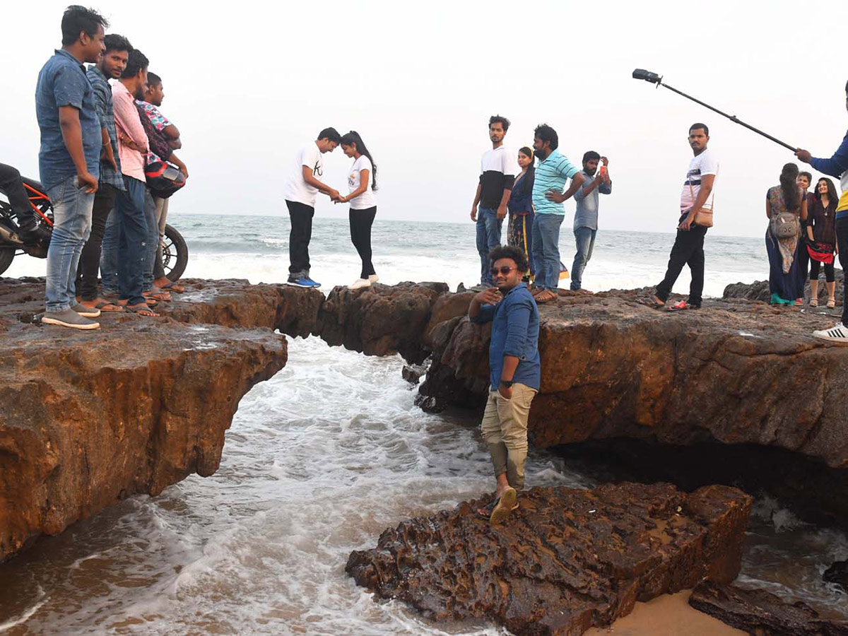 rk beach in visakhapatnam photo gallery - Sakshi10