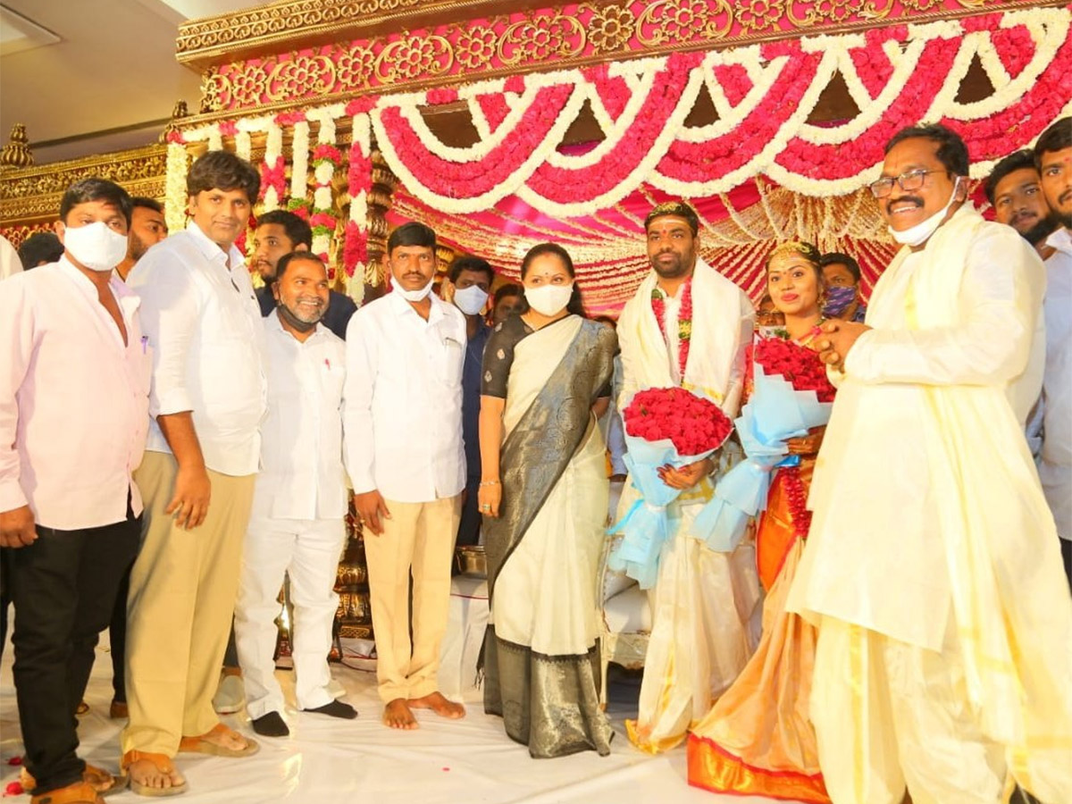 MLC Goreti Venkanna Daughter Wedding Photos - Sakshi5