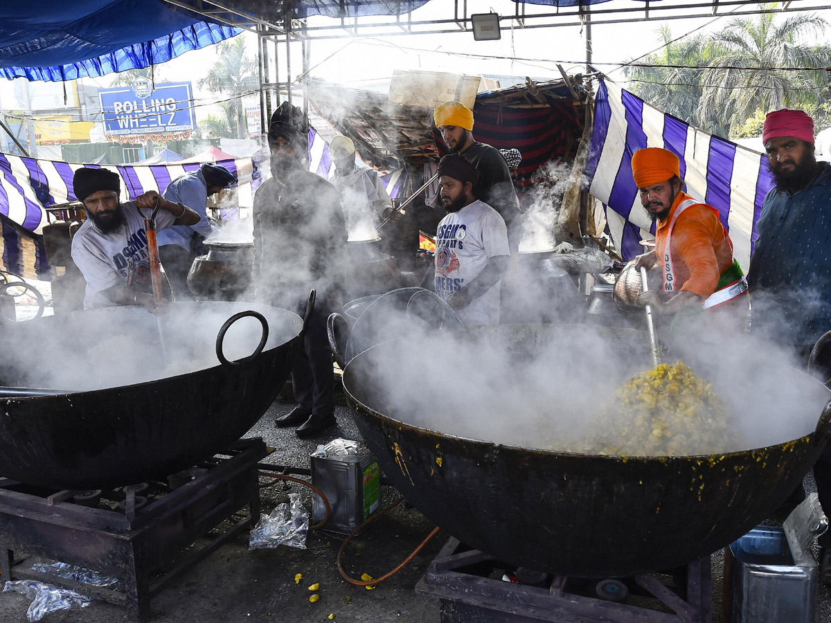 Farmers during their protest against the new farm laws - Sakshi18