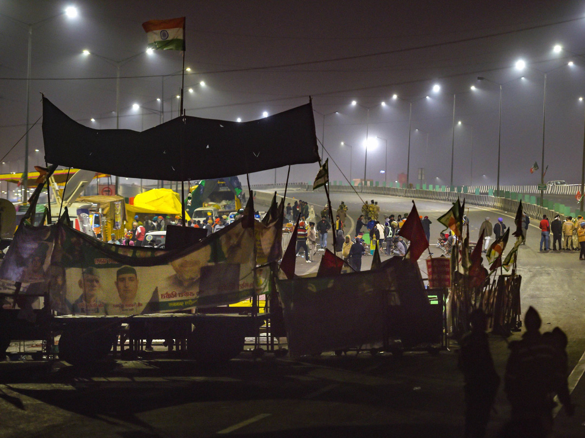 Farmers during their protest against the new farm laws - Sakshi27