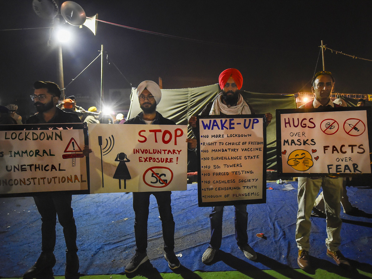 Farmers during their protest against the new farm laws - Sakshi4