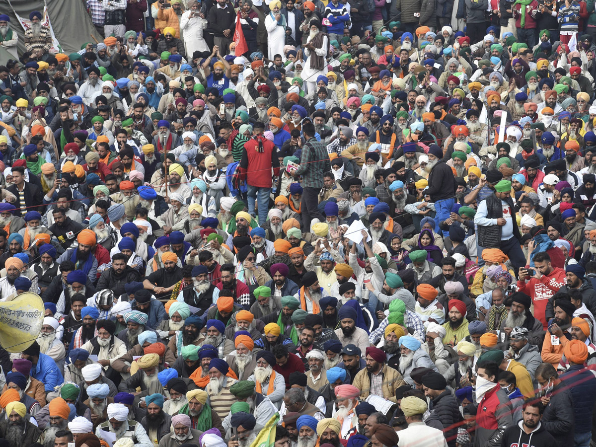 Farmers during their protest against the new farm laws - Sakshi33