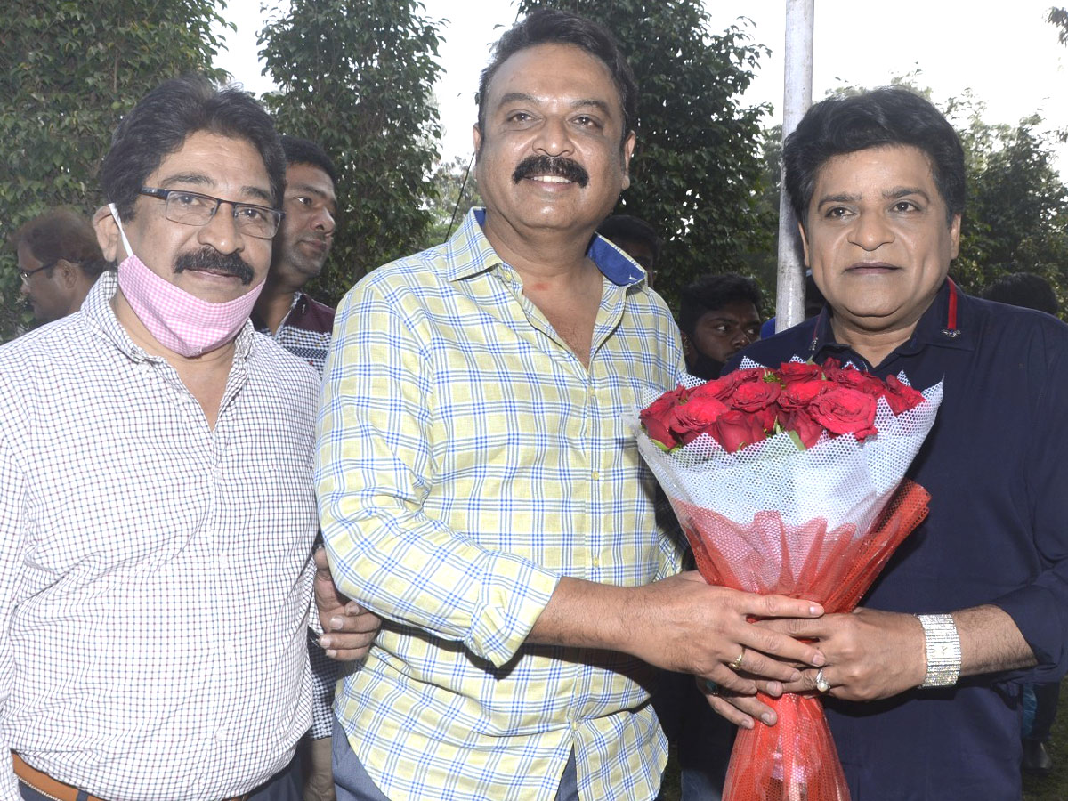 Andaru Bagundali Andulo Nenundali Movie Opening - Sakshi13