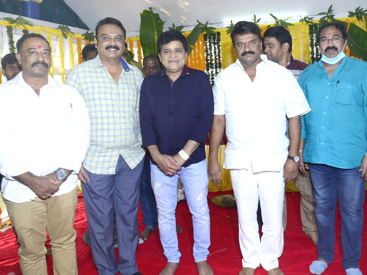 Andaru Bagundali Andulo Nenundali Movie Opening - Sakshi15