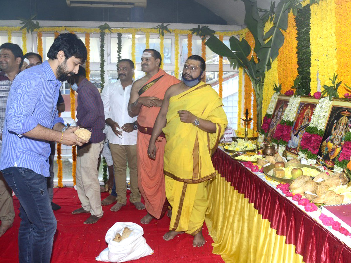 Andaru Bagundali Andulo Nenundali Movie Opening - Sakshi3