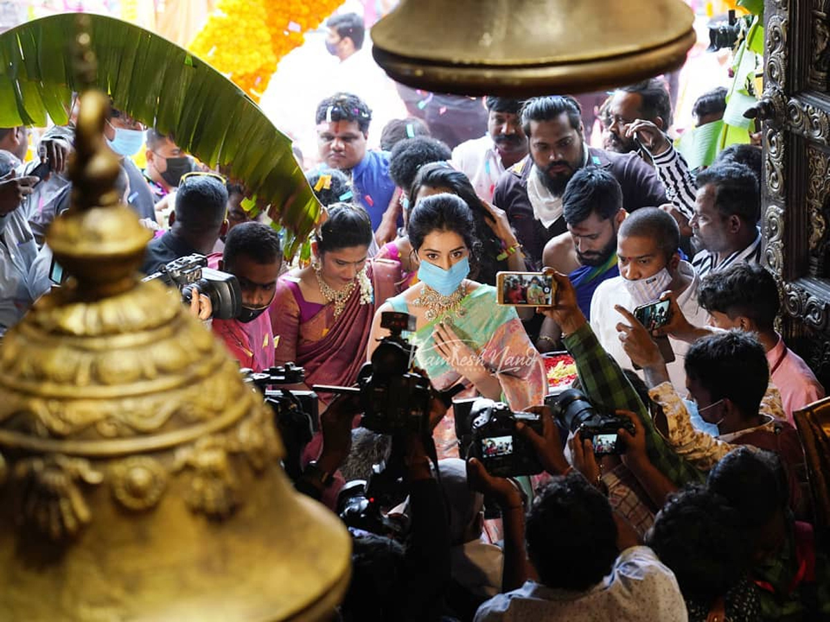 Mugdha Shopping Mall Opening Photo Gallery - Sakshi9