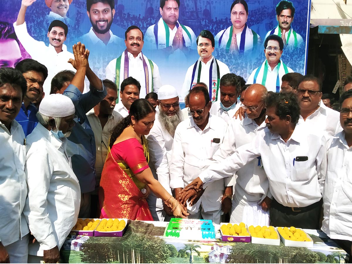 CM YS Jagan Mohan Reddy Birthday Celebrations In Andhra Pradesh - Sakshi56