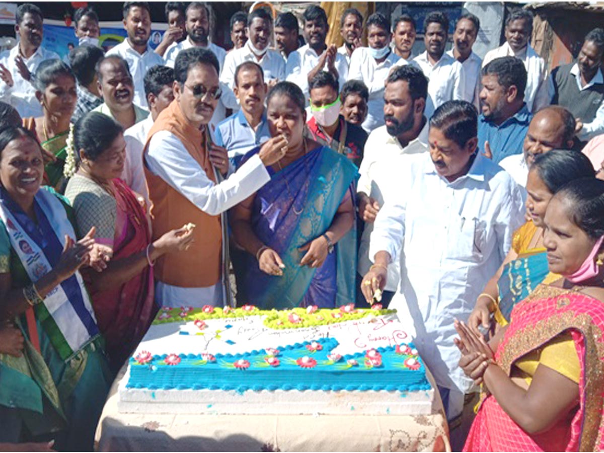 CM YS Jagan Mohan Reddy Birthday Celebrations In Andhra Pradesh - Sakshi62