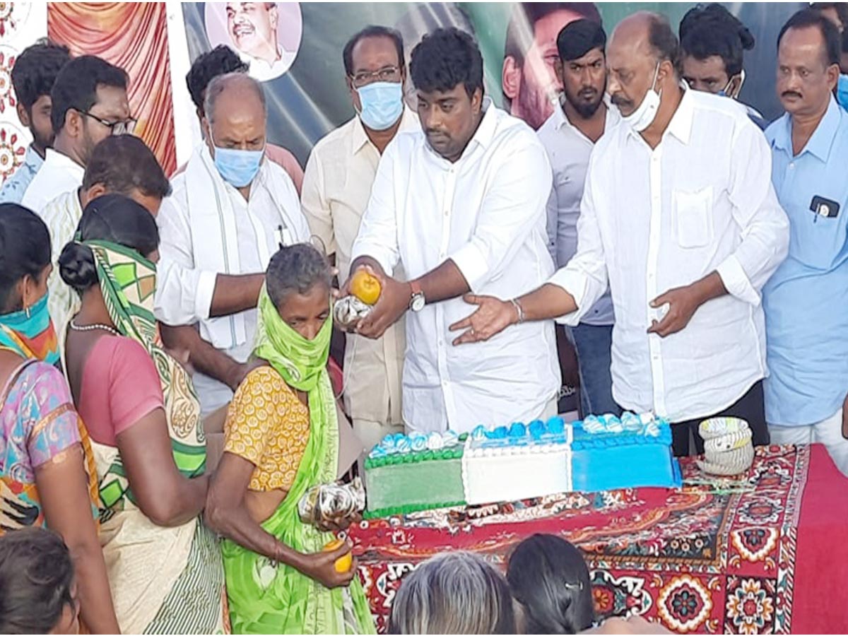 CM YS Jagan Mohan Reddy Birthday Celebrations In Andhra Pradesh - Sakshi68