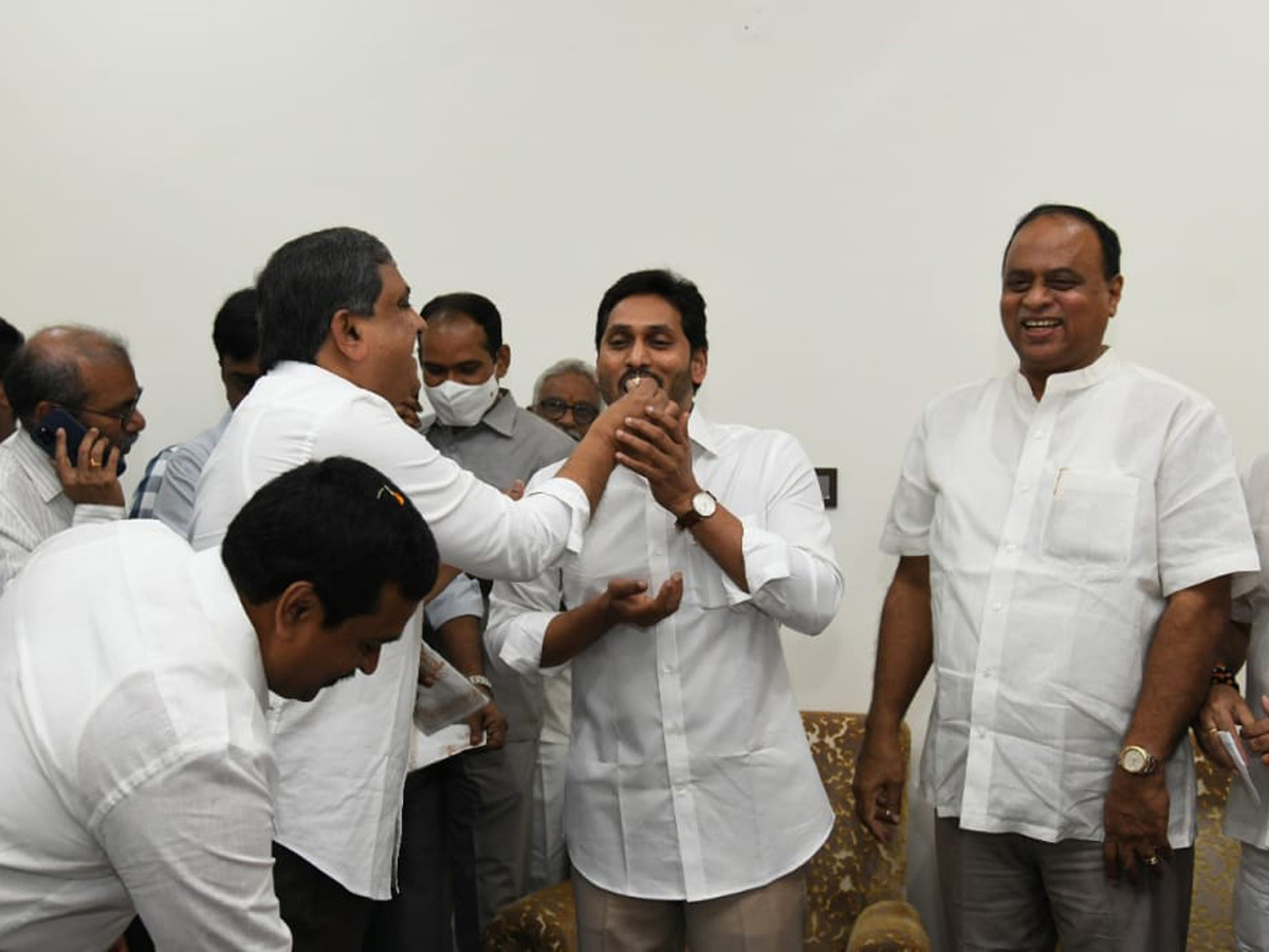 AP CM YS Jagan Mohan Reddy Birthday photos - Sakshi5