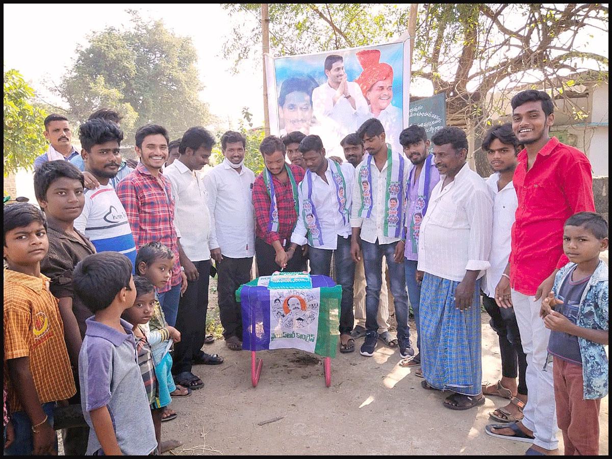  YS Jagan's birthday celebrations In Telangana Photo Gallery - Sakshi6