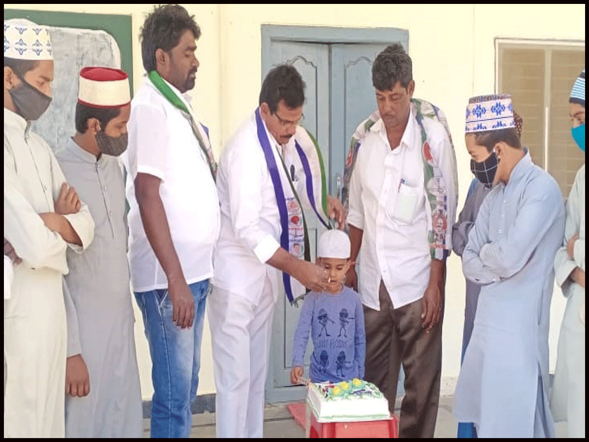  YS Jagan's birthday celebrations In Telangana Photo Gallery - Sakshi10