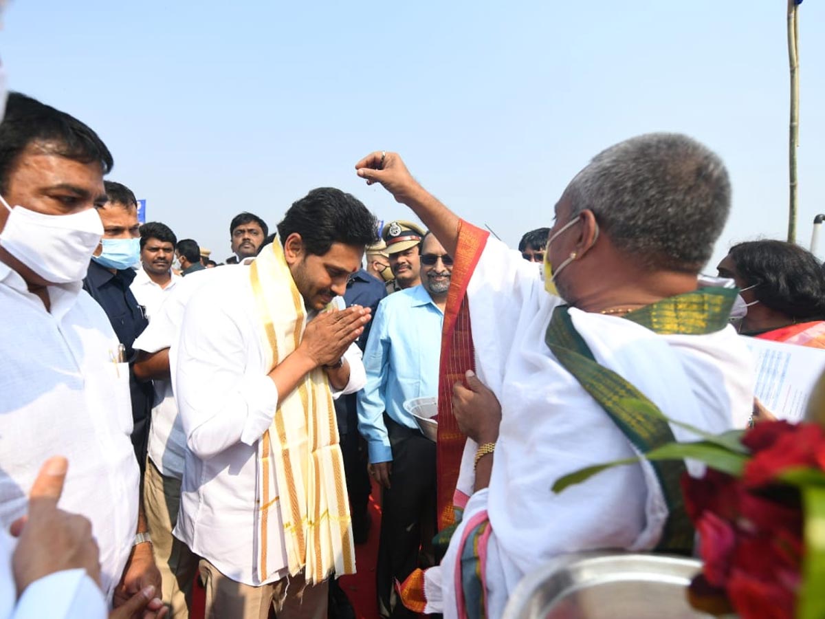 YS Jagan Mohan Reddy Lanch YSR Housing Scheme Photo Gallery - Sakshi27