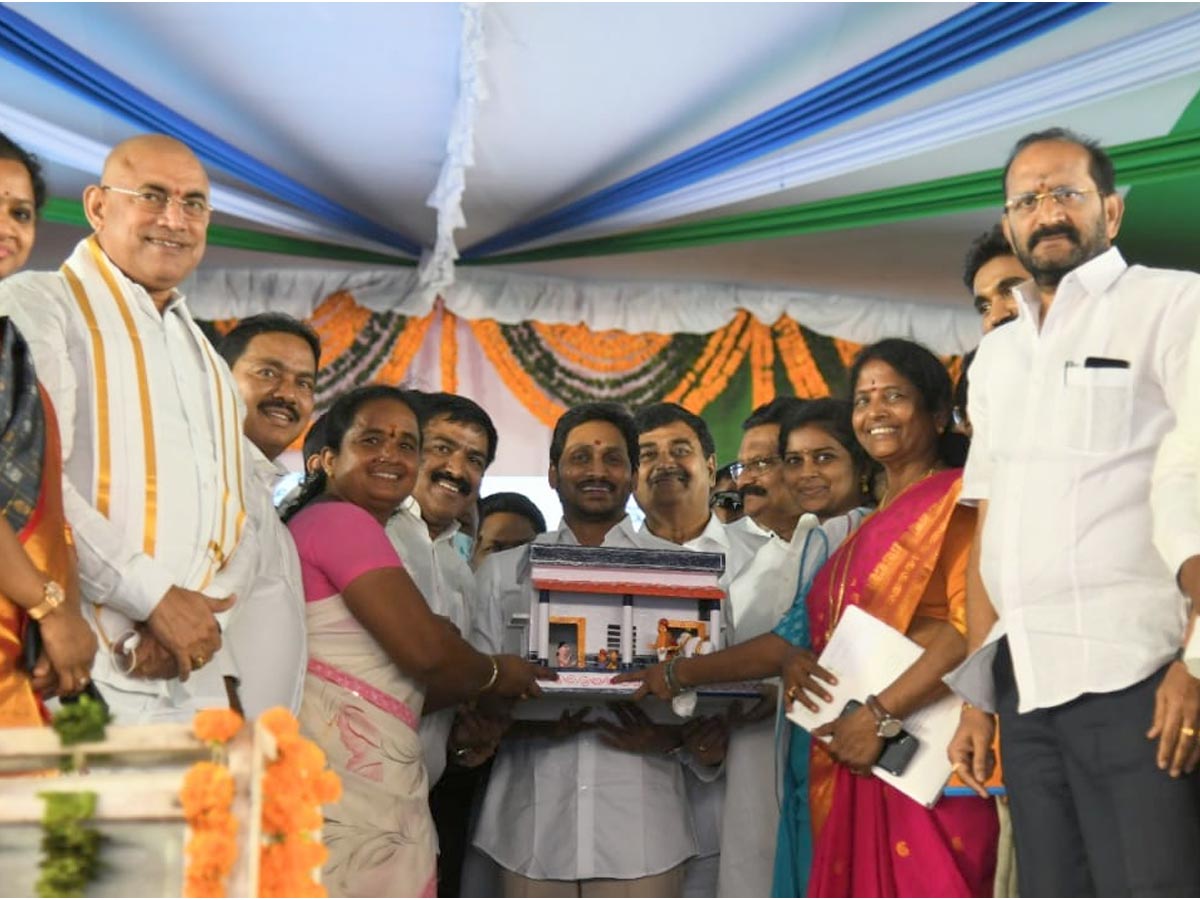 YS Jagan Mohan Reddy Lanch YSR Housing Scheme Photo Gallery - Sakshi44