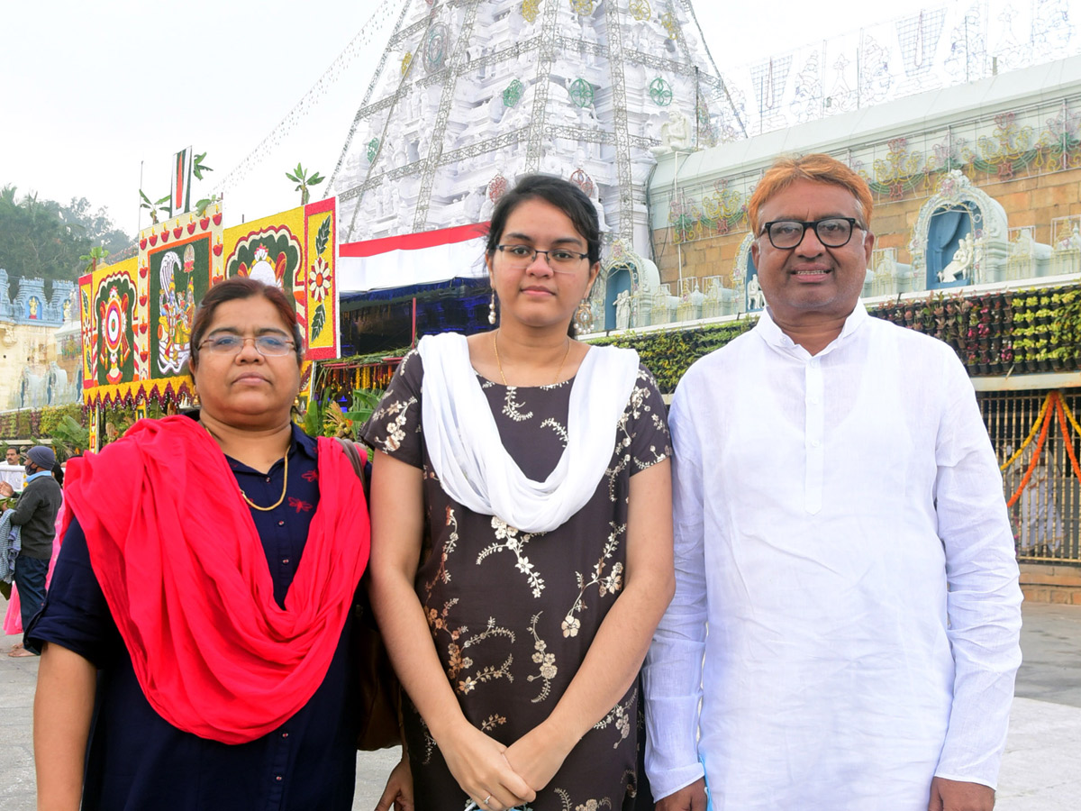 Srivari Chakrasnanam Grandly Held in Tirumala - Sakshi11