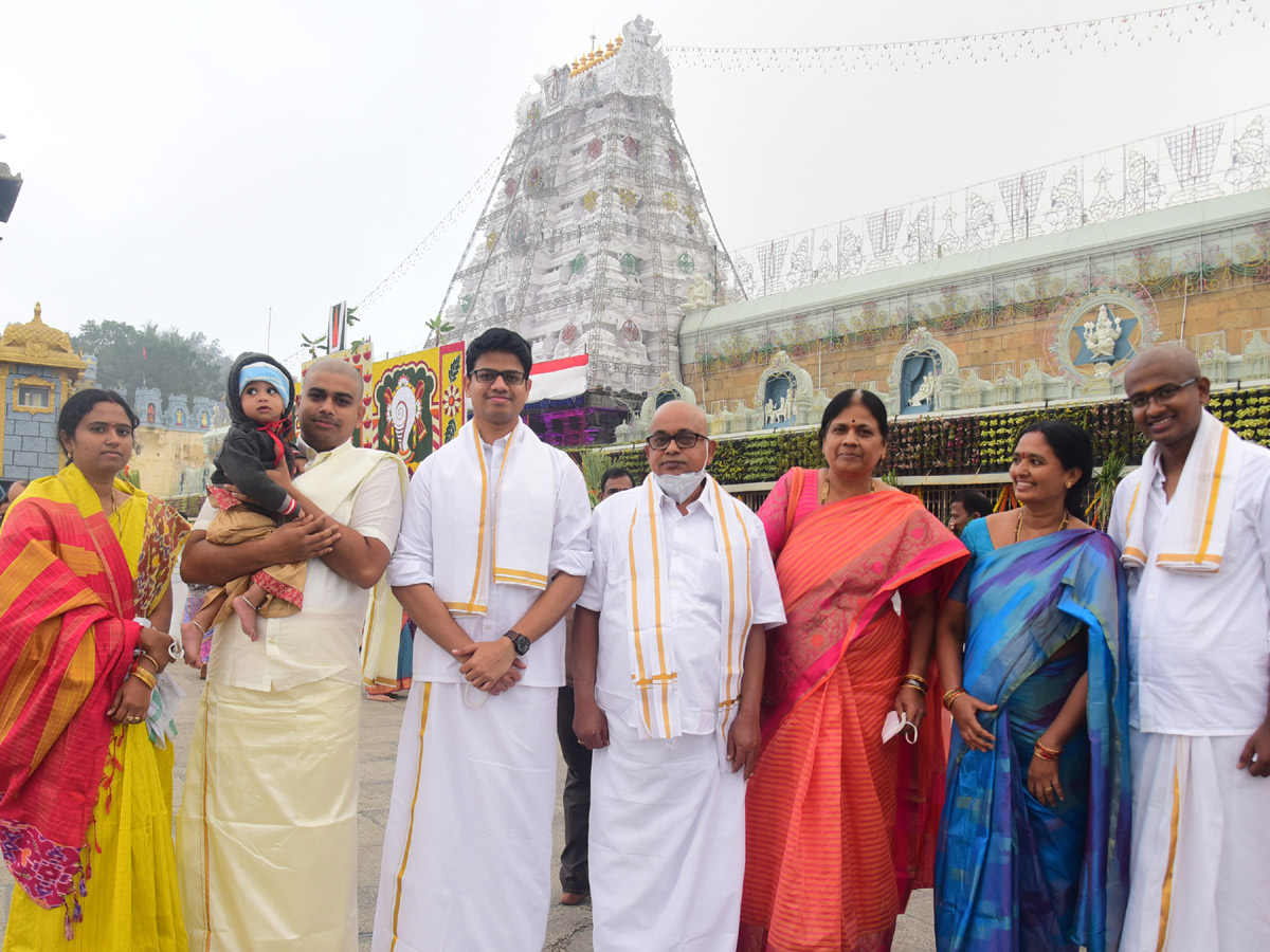 Srivari Chakrasnanam Grandly Held in Tirumala - Sakshi16