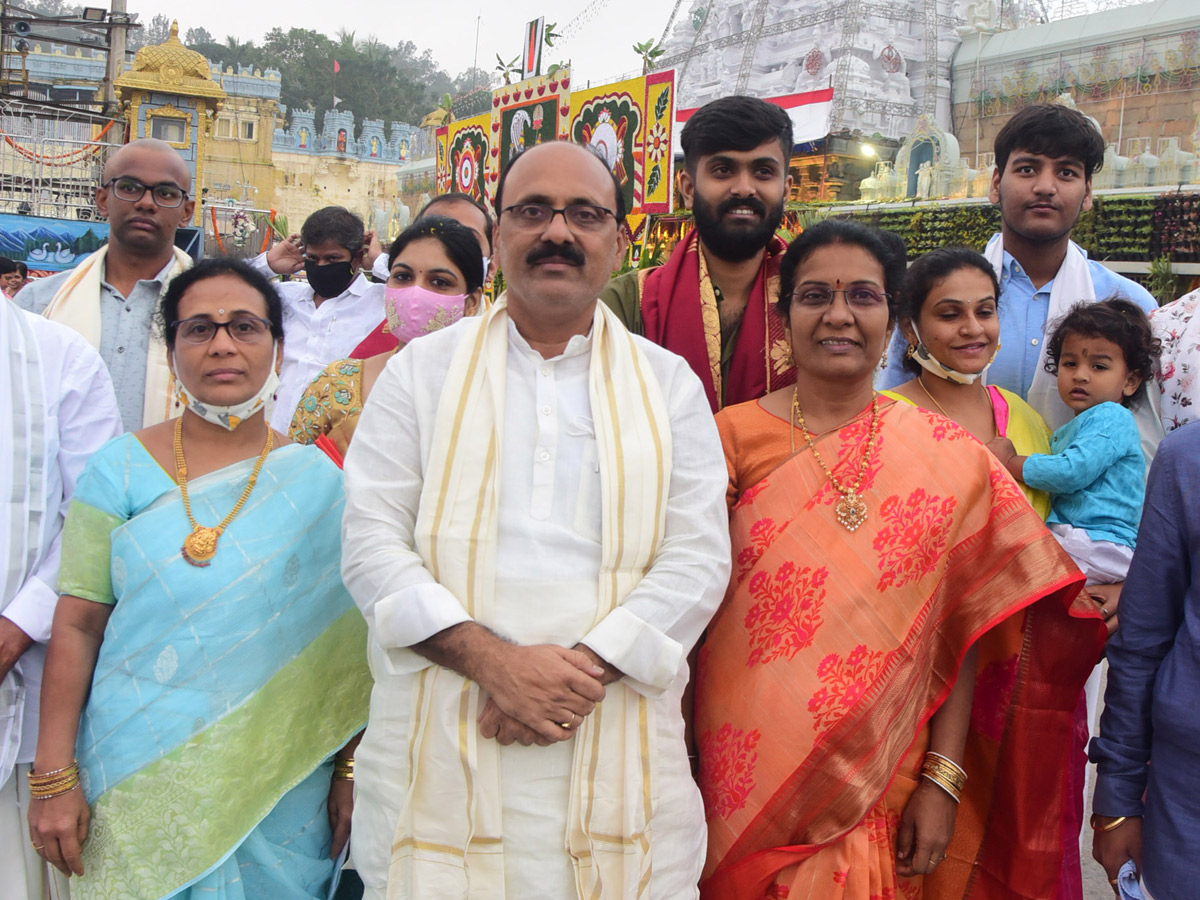 Srivari Chakrasnanam Grandly Held in Tirumala - Sakshi19