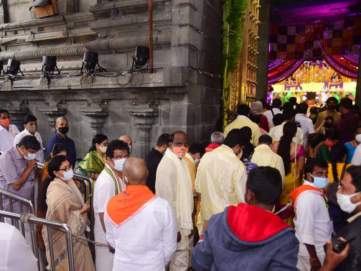 Srivari Chakrasnanam Grandly Held in Tirumala - Sakshi9