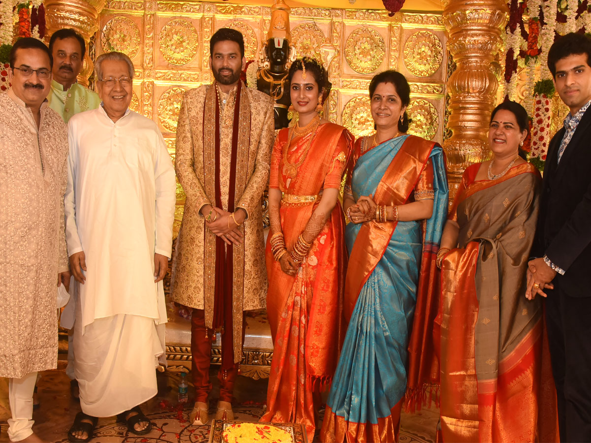 cm-ys-jagan-and-governor-attends-wedding - Sakshi3