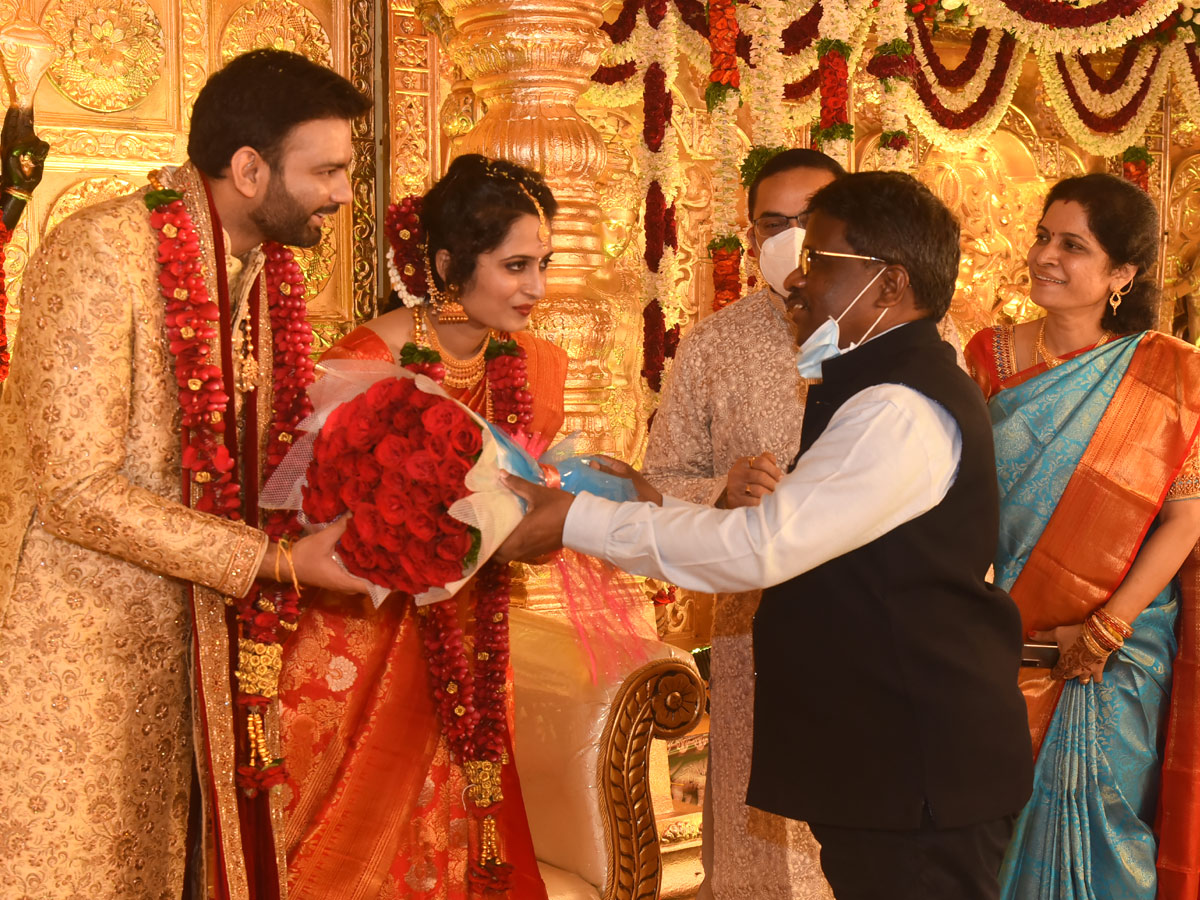 cm-ys-jagan-and-governor-attends-wedding - Sakshi13