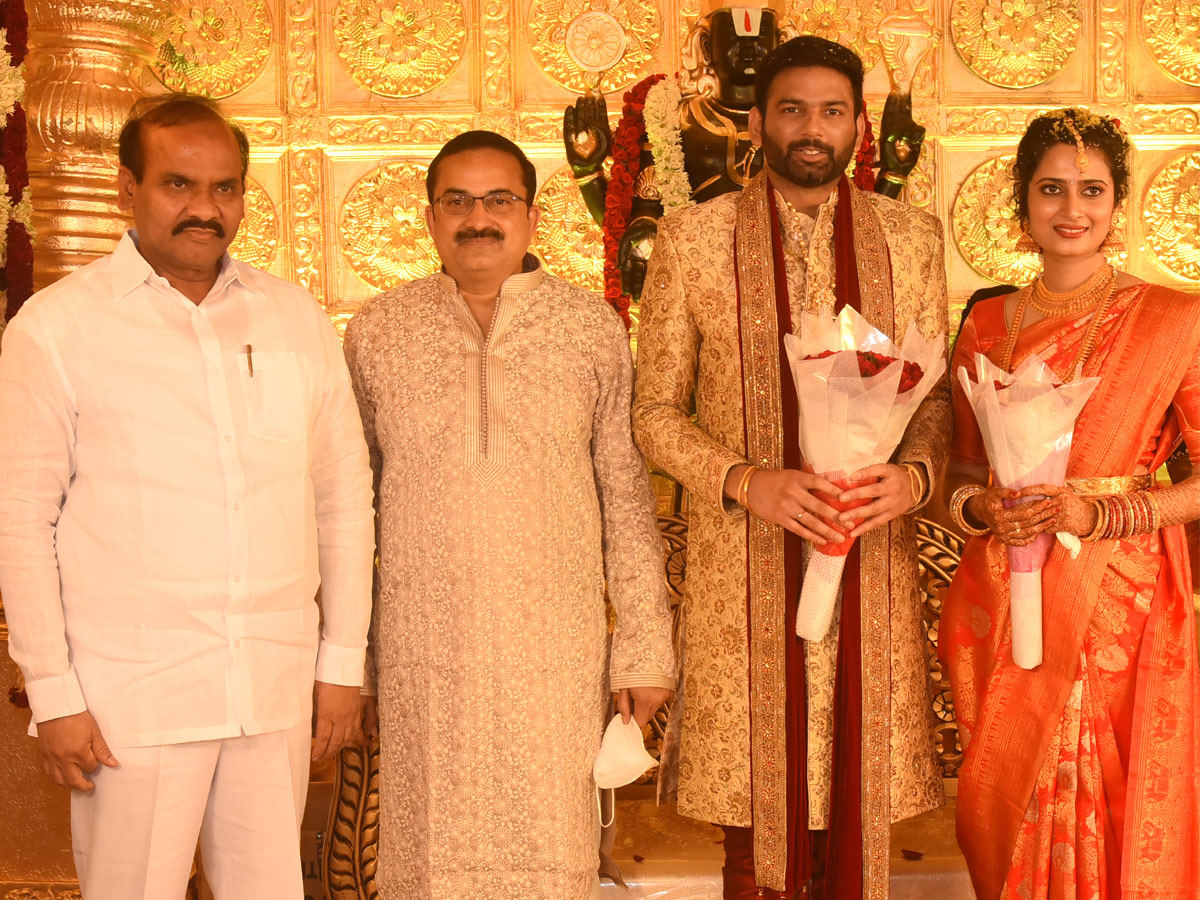 cm-ys-jagan-and-governor-attends-wedding - Sakshi14