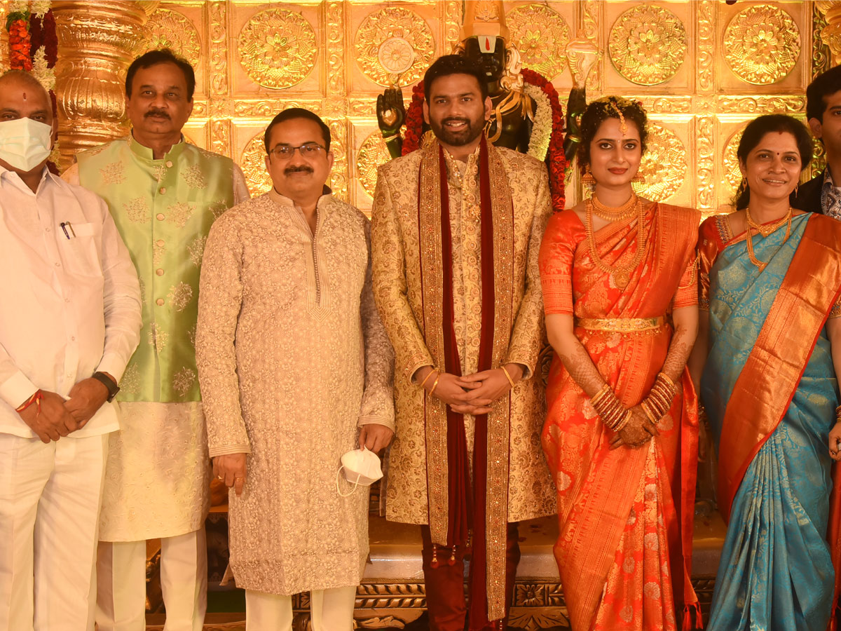 cm-ys-jagan-and-governor-attends-wedding - Sakshi6