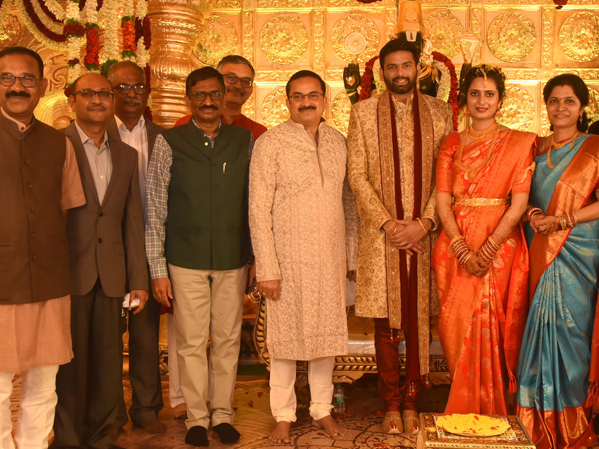 cm-ys-jagan-and-governor-attends-wedding - Sakshi7