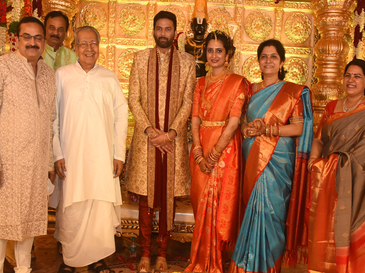 cm-ys-jagan-and-governor-attends-wedding - Sakshi8