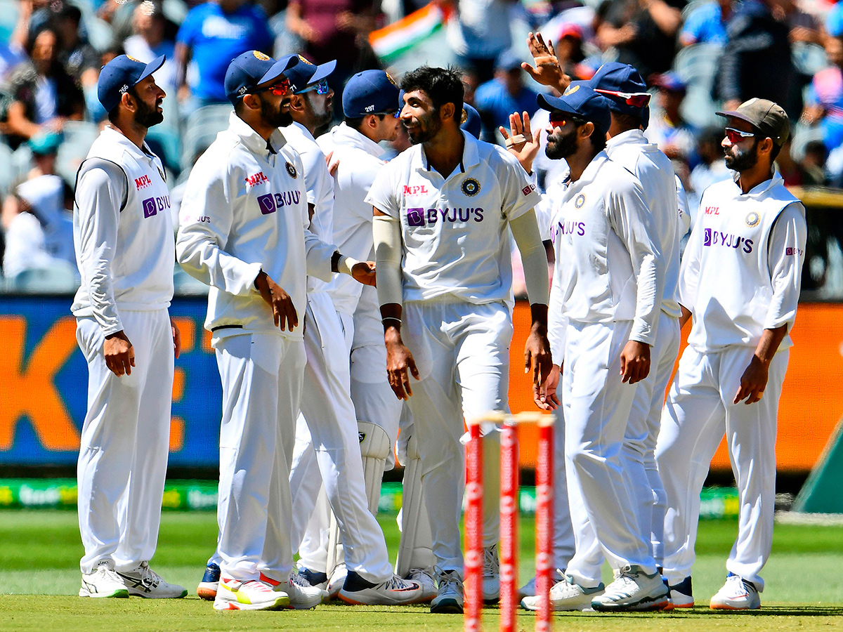 India and Australia at the Melbourne Second Cricket Test Photo Gallery - Sakshi29