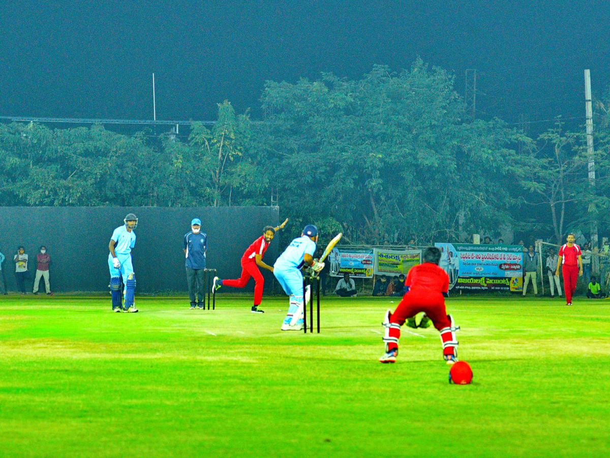 Minister Harish Rao Friendly T20 Cricket Match Siddipet - Sakshi8