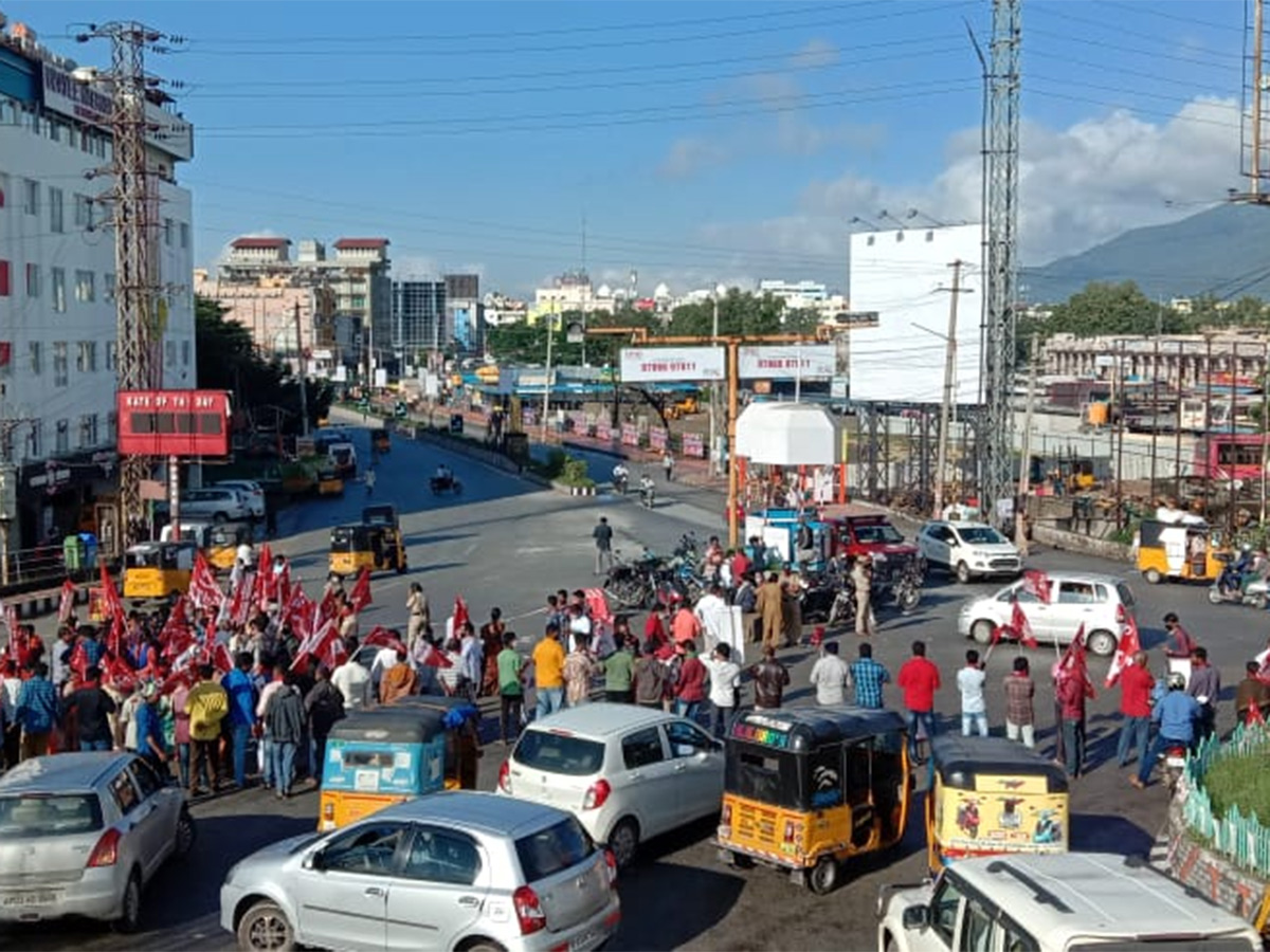 Bharat Bandh in ap and Telangana Photos - Sakshi25