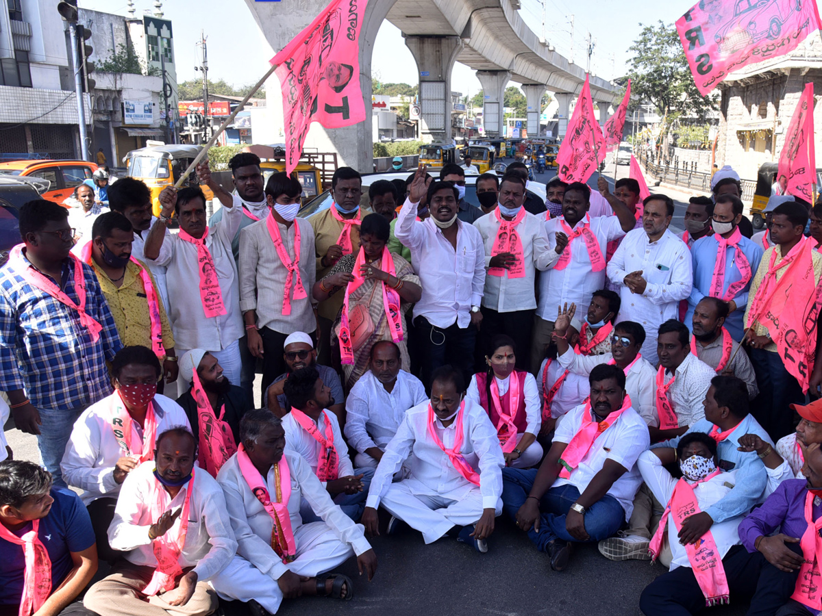 Bharat Bandh in ap and Telangana Photos - Sakshi32