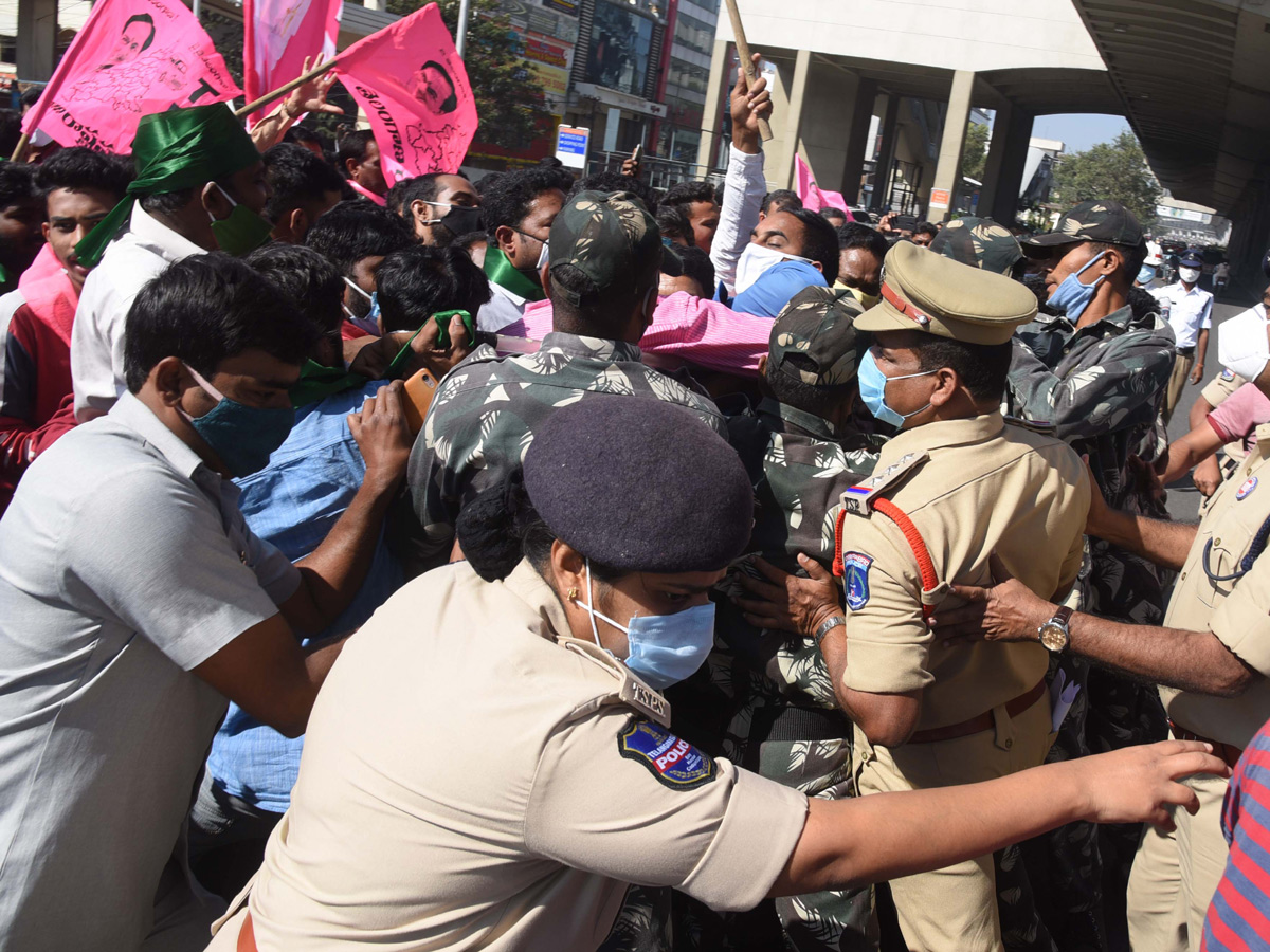 Bharat Bandh in ap and Telangana Photos - Sakshi53