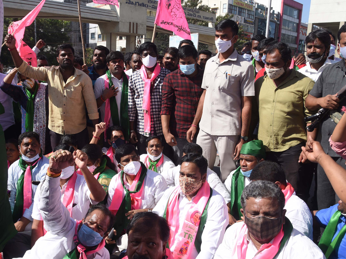 Bharat Bandh in ap and Telangana Photos - Sakshi54