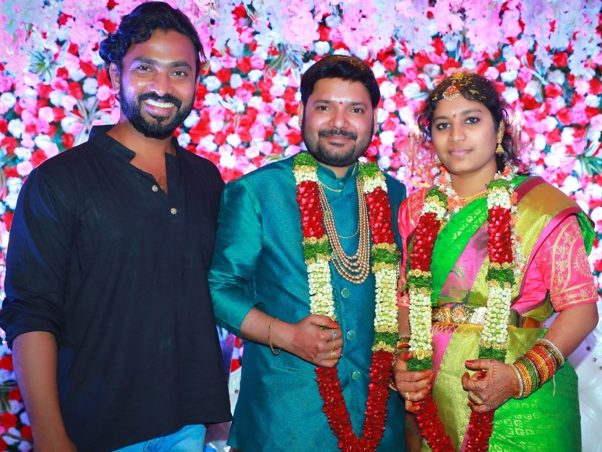 Jabardasth Comedian Rocking Rakesh Brother Wedding Photos - Sakshi3