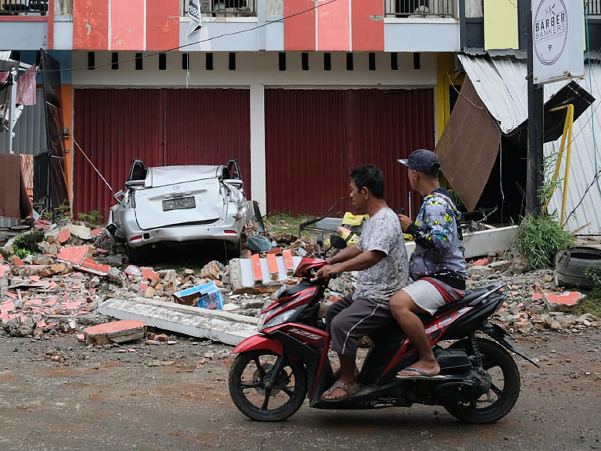 Indonesia Earthquake - Sakshi25