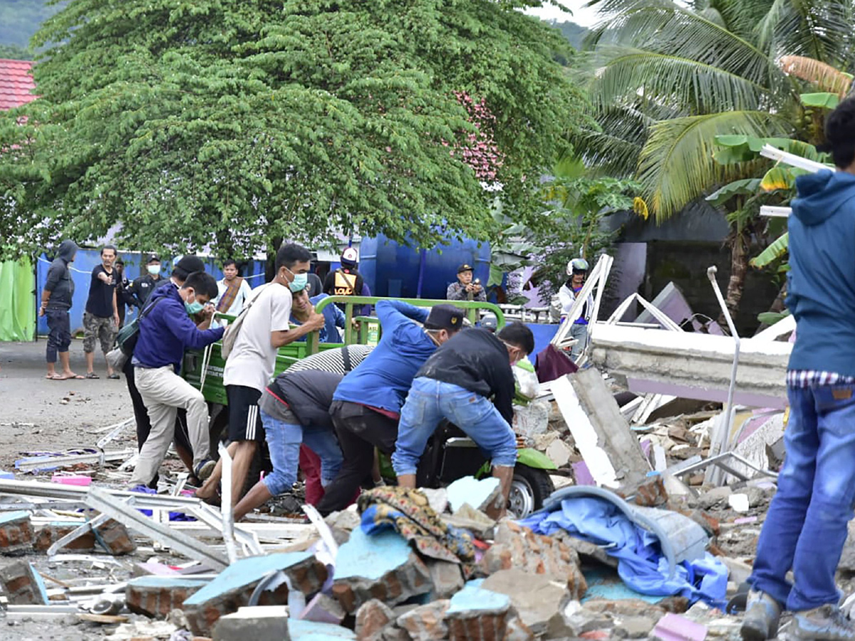 Indonesia Earthquake - Sakshi9