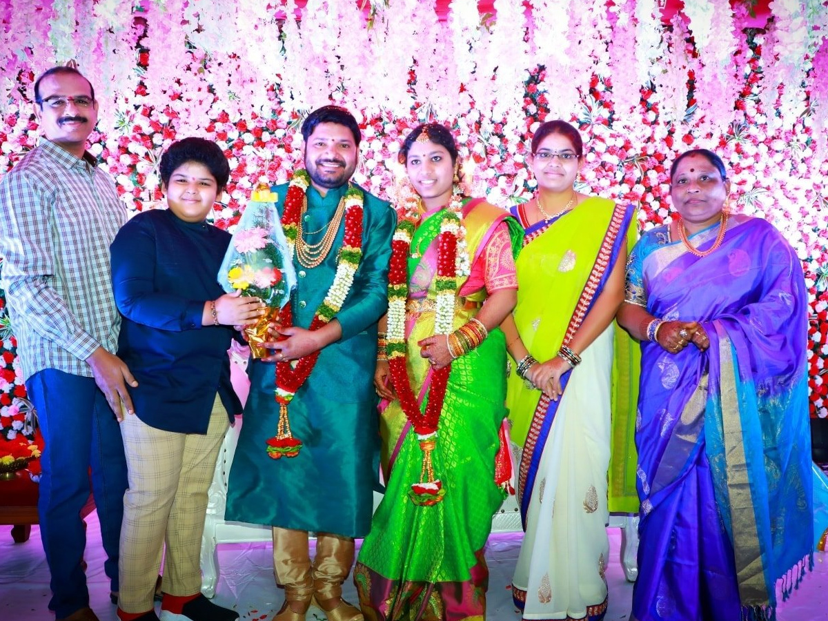 Jabardasth Comedian Rocking Rakesh Brother Wedding Photos - Sakshi18