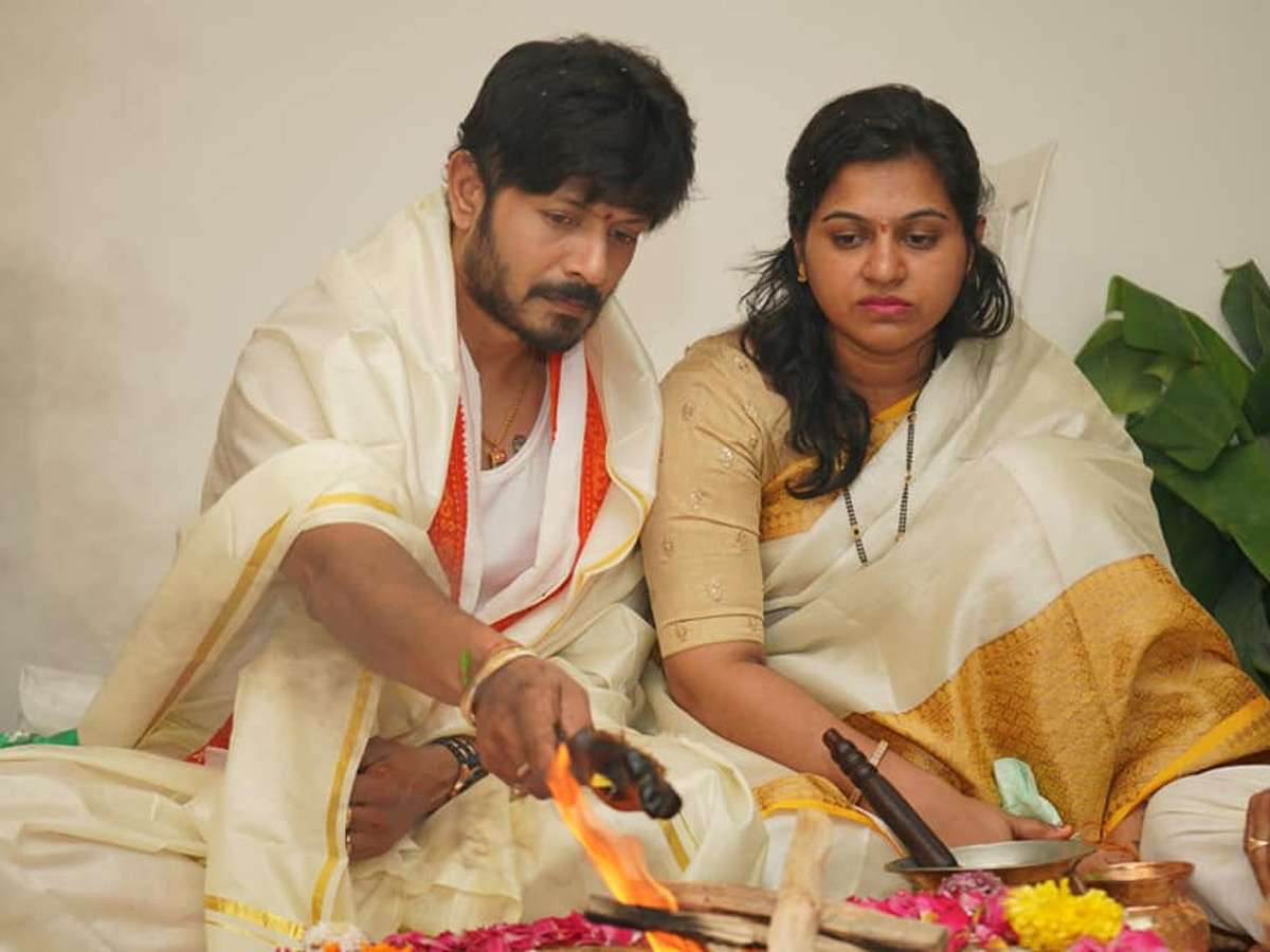 Big Boss winner Kaushal Manda house warming function Photo Gallery - Sakshi8