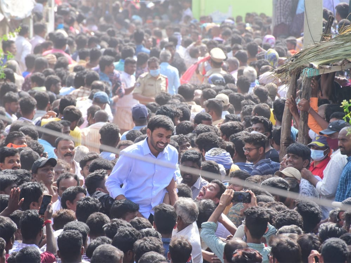 Jallikattu celebrated in Chittoor Photo Gallery - Sakshi19