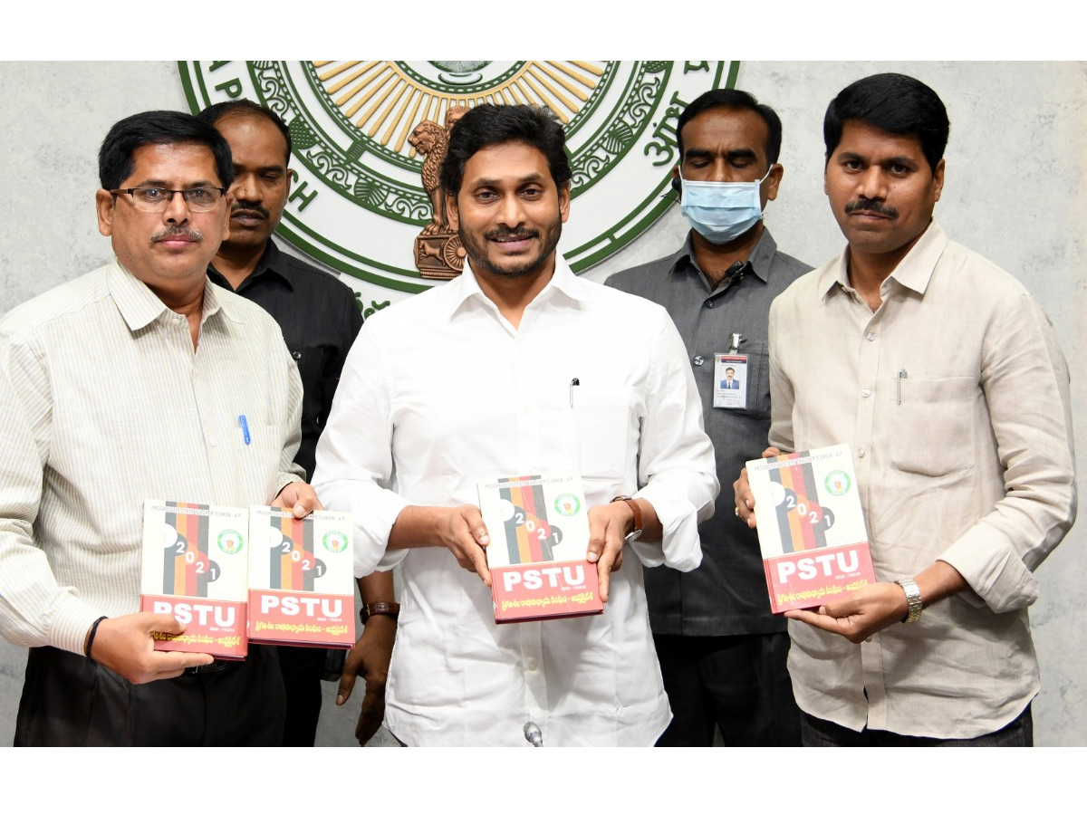 AP CM releases 2021 Diaries Photo Gallery - Sakshi10